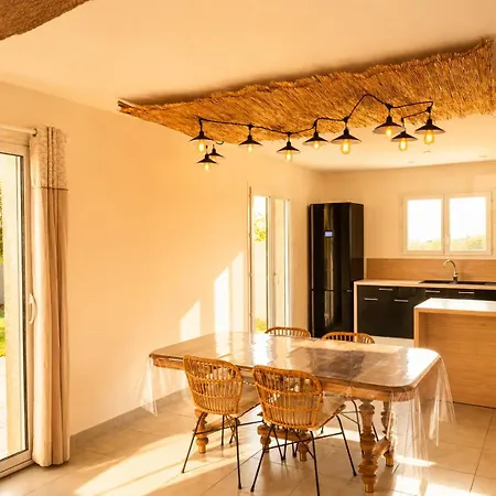 Сasa de vacaciones Le Belvédère Secret- Vue, Jacuzzi, Nuit étoilée *